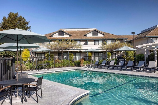 Seacliff Inn Aptos image 15